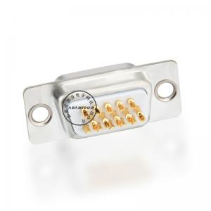 cónascaire monatóireacht a dhéanamh ar chónascaire 15 bioráin VGA