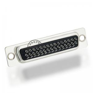 d ceanglóir mná fo 44 bioráin