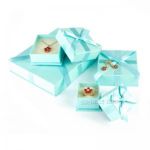 Bailiúchán Pacáistiú Stóráil Pacáistiú Muince Bracelet Bosca Bronntanais