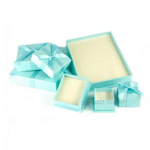 Bailiúchán Pacáistiú Stóráil Pacáistiú Muince Bracelet Bosca Bronntanais