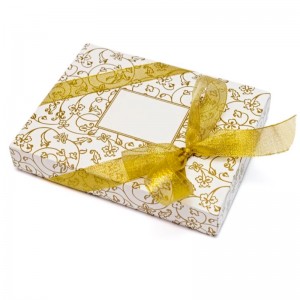 bosca fianán bosca bhosca seacláide bosca páipéir ghrád bia