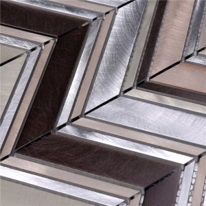 HLC27 Cóimhiotal Alúmanaim Liath Cumaisc Stiallacha Tíleanna Maisiúla Gloine le haghaidh Splancscáileáin Chistine Ar Ais