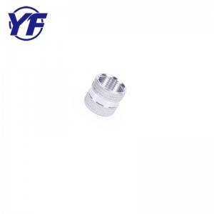 Dea-chaighdeán CNC alúmanam meaisínithe meaisín seirbhíse ón tSín le praghas is fearr