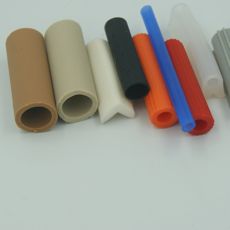 Feadáin silicone rubair shorcóireach rubair le haghaidh aer-oiriúntóir