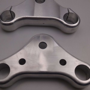 Seirbhísí déantúsaíochta Páirteanna Feithicleach \u0026 Accessories Saincheaptha