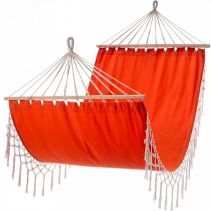 Hammock Macrame Fabraic Inmheánach um Úsáid Allamuigh 100% Císte Inbhuanaithe Lámhdhéanta Hammock le Barra adhmaid