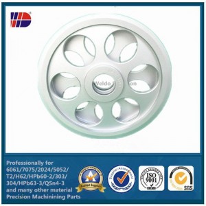 cruinneas muilleoireacht CNC casadh monarcha casadh meaisínithe CNC páirteanna miotail do mheaisín níocháin