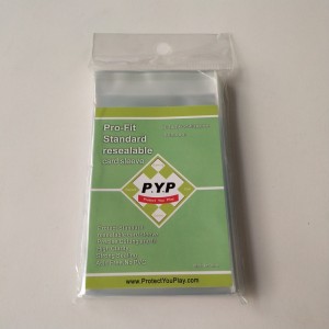 Muinchille Cárta Caighdeánach In-in-athchóirithe Crystal Clear 63.5x88mm Cluiche Sleeves