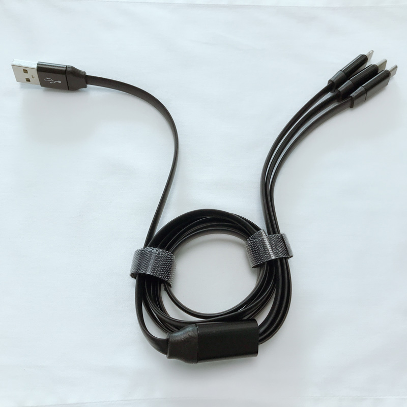 Cábla TPE 3 IN 1 Muirearú Tithíochta Alúmanaim Maol USB 2.0 Micrea go Cábla Micrea Sonraí USB Cineál C