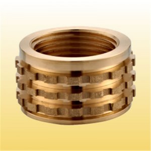 Feistiú Fireann a Chur isteach