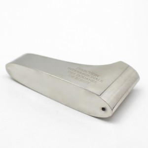 Sealbhóir cárta ainm P009