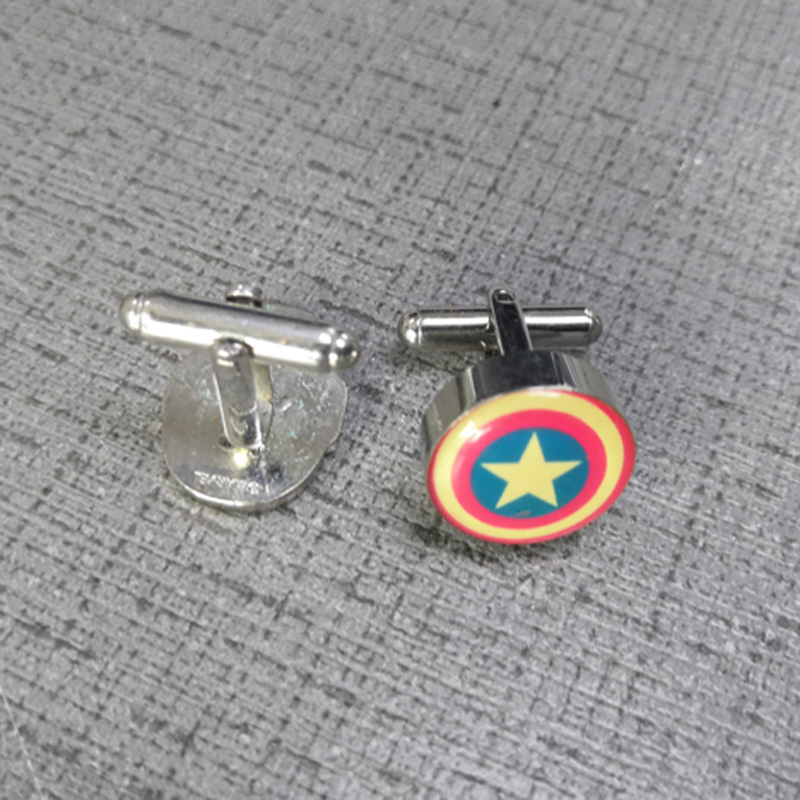 Cufflink P026