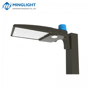 Faoi stiúir Páirceáil Lot Light PLB 240W