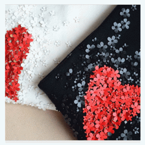 Na Lámhcheardaithe Trom Obair na mBan Seachtháirgí Geansaí Cniotáilte Croí 2018