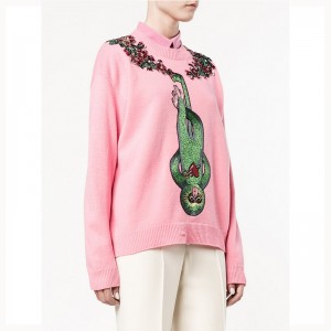 Appliques Feirbthe Greannmhar Moncaí na mBan Geansaithe Maisithe Clogóg Muineál Crew