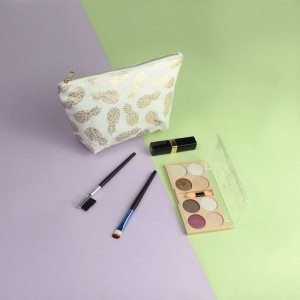 Díol te 100% den Snáithín anann ag díol mála cosmaidí