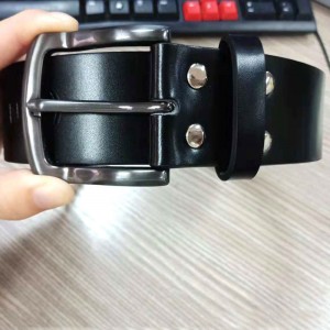 HD0823 - Crios Gnó Gnó Clasaiceach Saincheaptha Fir Letaher na bhFear