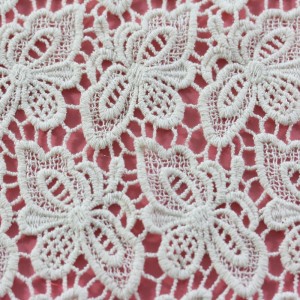 Fabraic lása nua cadáis Iodálach fabraicí féileacán intuaslagtha in uisce le haghaidh éadaí