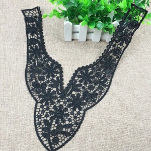 Déantús na mBan Galánta DIY Lása Floral Neckline Fabraic Applique le haghaidh Gúna