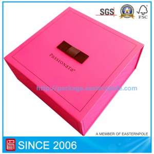 Bosca sóite dolaite le dearadh saincheaptha