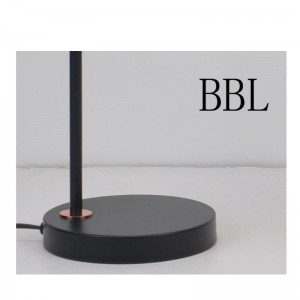 Lampa tábla le scáth miotail agus feidhm scátha a choigeartú