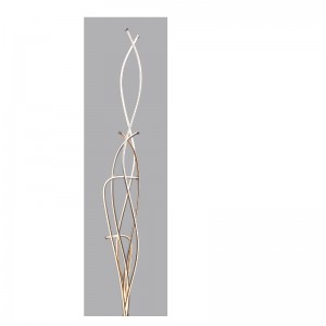 Lampa lampa faoi stiúir le stiall alúmanaim