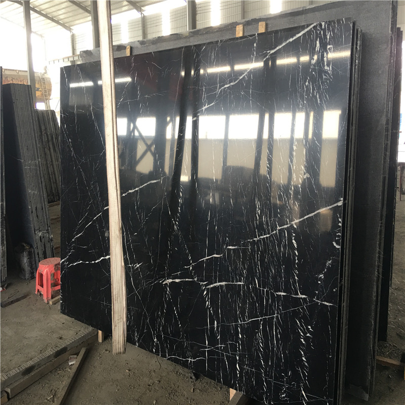 Nero Marquina Marble i Stripe Bán