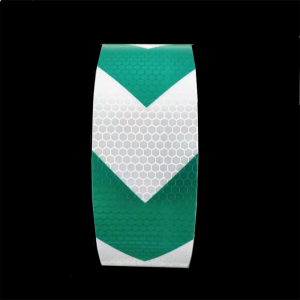 Il-shainchuspóireach téip fhrithchaiteach réamh-ghearrtha réamh-ghearrtha a dhíol