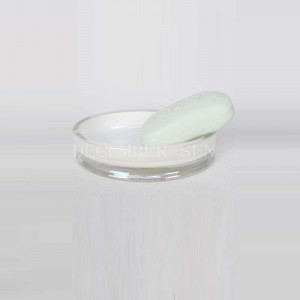 Bán cearnóige le gabhálais seomra folctha gloine dealaithe le sealbhóir scuab fiacla