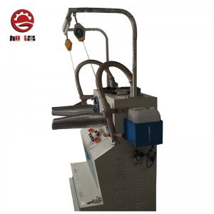 Bróg ag déanamh meaisín buataisí ag luí