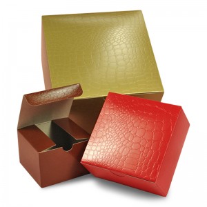 Ailigéadar daite Bosca Barr Tuck cabhraithe