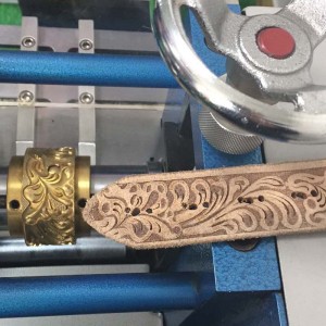 meaisín sorcóir crios leathair rollta cabhradh