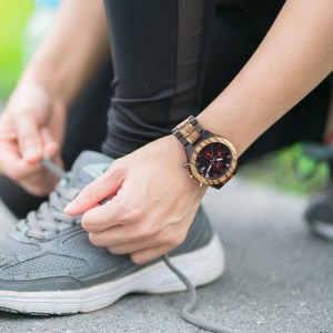 Táirgí Nua Saincheaptha Uathoibríoch Lógó Faire Do Fhir Adhmad Faire Adhmaid