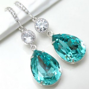 Cluaise cluaise cluaise cling fáinní cling cluaise dangle