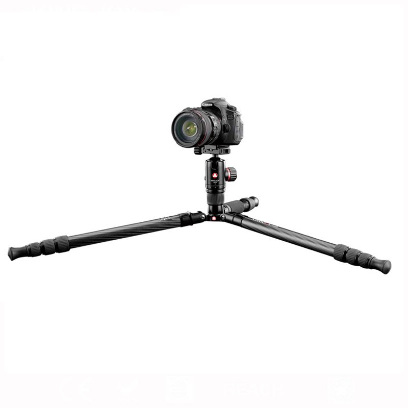 Kingjoy K2208 Taisteal Carbóin Fiber Tripod le Ceann Ball QH20