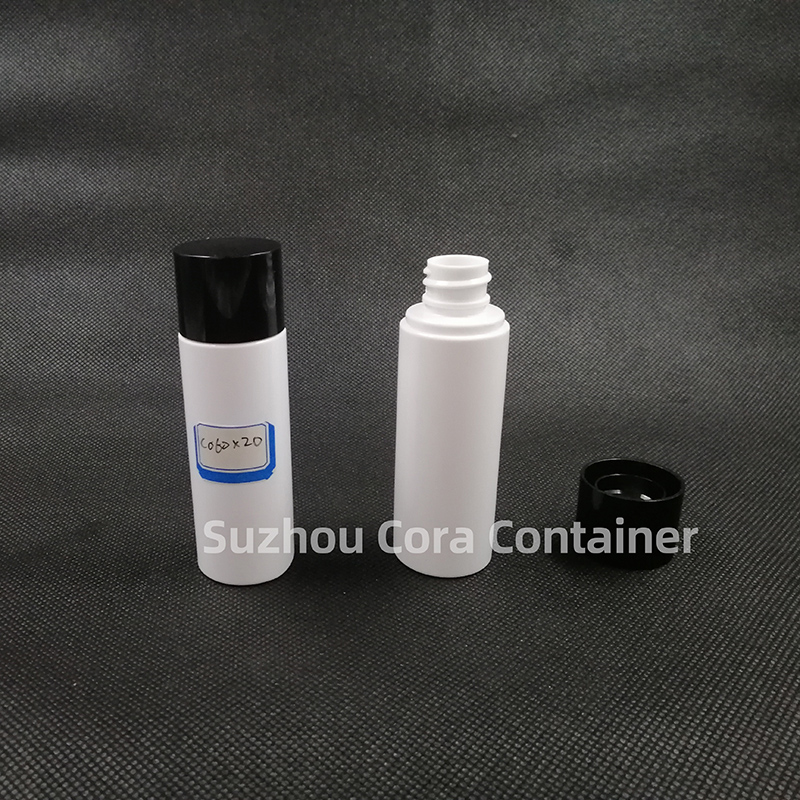 60ml Kaela suurus 20mm Lemmiklooma plastne kosmeetiline pudel kruvikorgiga