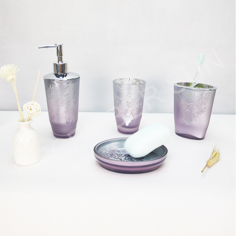 Gabhálais 4 seomra folctha gloine leagtha