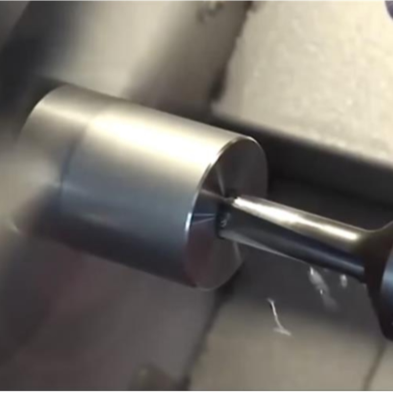 Achoimre ar scileanna próiseála CNC, cúntóir maith táirgeachta do mhonaróirí CNC.