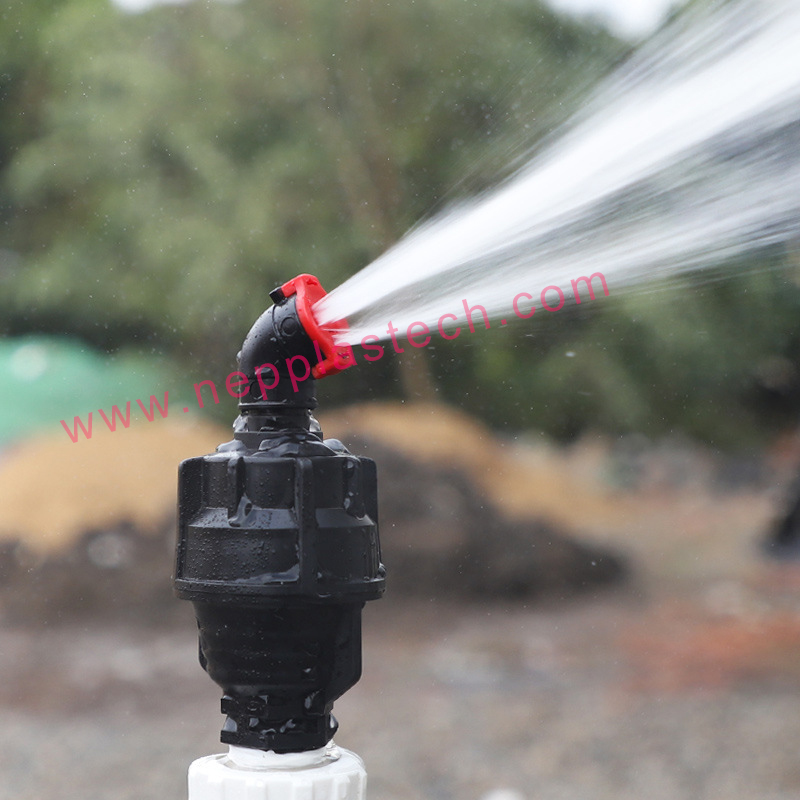 talmhaíocht agus córas uisciúcháin Gairdín sprinklers rothlaithe plaisteacha 360