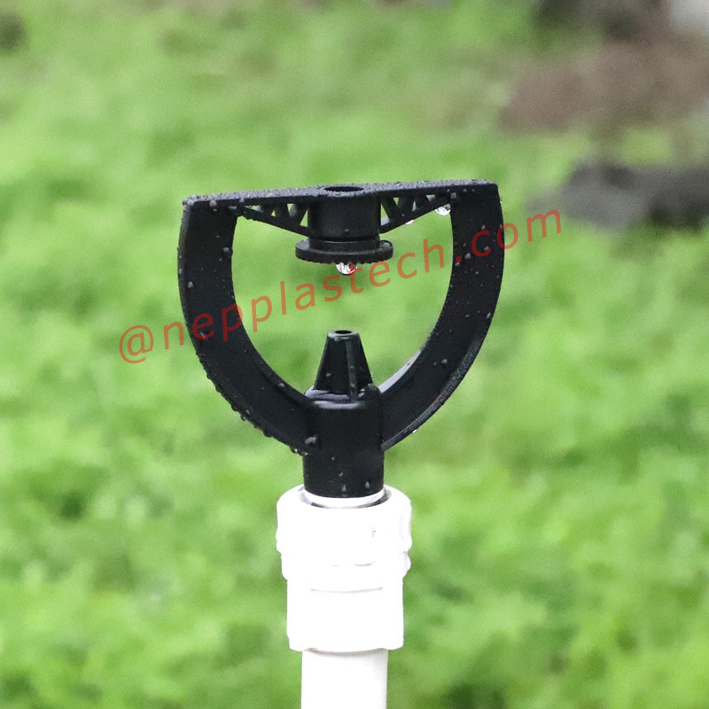 uisciúcháin tírdhreacha leath orlach sprinklers athraonta faiche uisciúcháin uathoibríoch plaisteacha soic spraeála féileacán