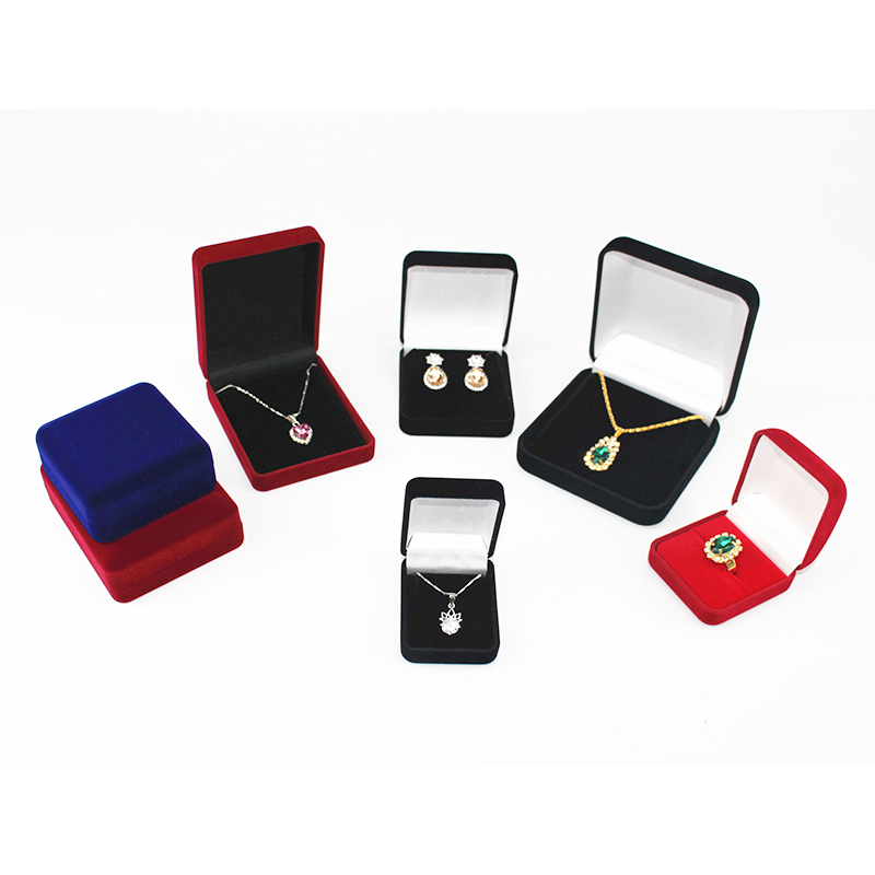 Kingakarp ehtekarp, velveti karp.