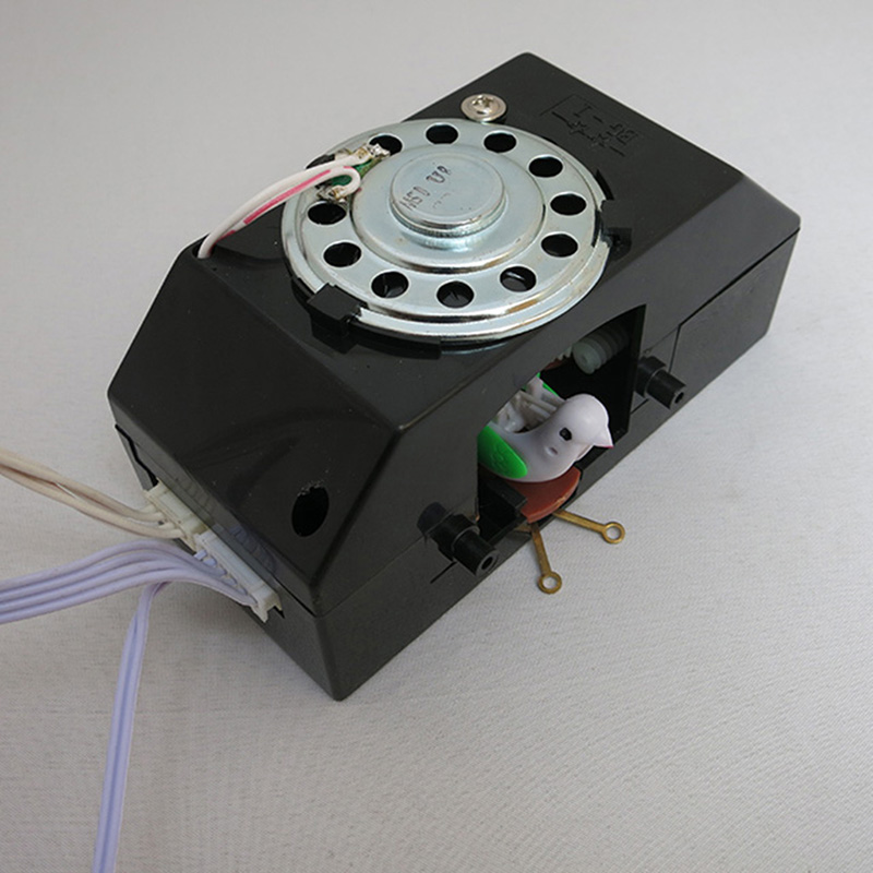 Meicníocht gluaiseachta fuaime éan cuacha a dhíol te