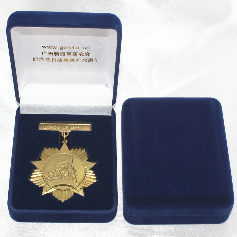 Element D-26 ümmargune Velvet Box mündi, kaelakee ja märgi jaoks, mm.75*95*32mm, raskused umbes 65g