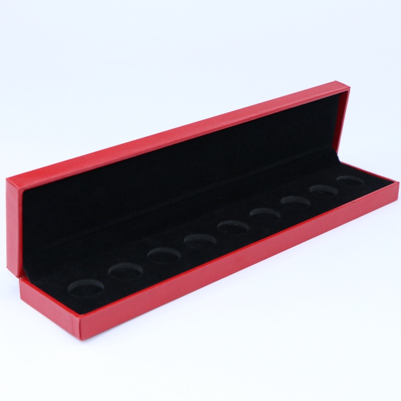 Mír V-11 dronuilleog Bosca páipéir Leatherette le haghaidh mona 210 * 35mm, suaitheantas & muince, srl. Mm. 240 * 52 * 30, meáchain thart ar 130g