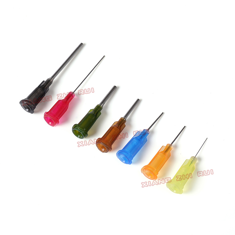 Snáthaid cruach dhosmálta bonn plaisteach éifeachtach ó thaobh costais