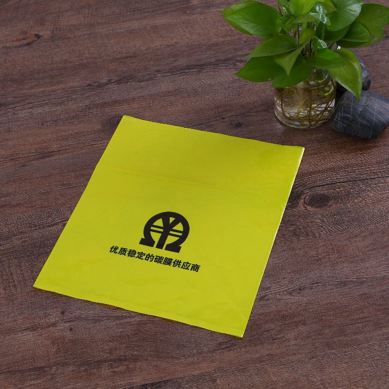 Ole blogija, mängida videomänge, elada kaupadega Hiina julgustab noori proovima ebatraditsioonilisi töökohti