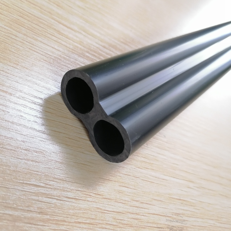 eritellimusel valmistatud ebatavaline must pvc torukujuline plasttuub pressitud pvc tuub käepideme jaoks