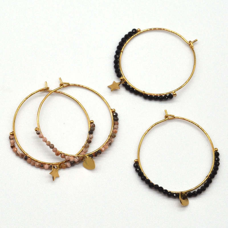 Fáinní cluaise, coirníní caith, stíl eitneach, retro, stíl bohemian, cluaise ciorcail, stíl na mban, stíl bohemian réalta, pendant, monarcha próiseála seodra Ruifanbao na Síne