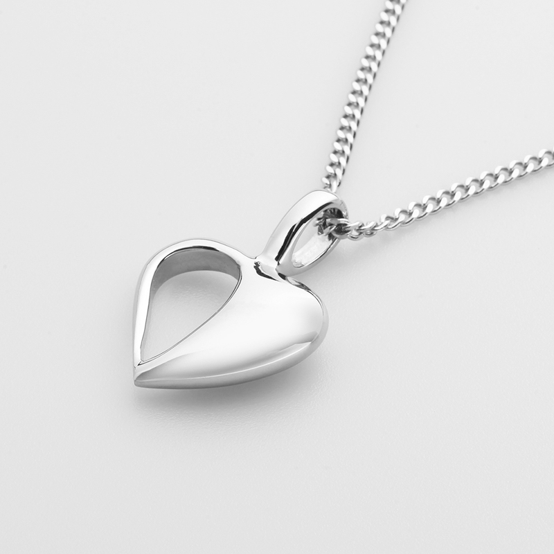 Muince siogairlín Croí Airgid Cruach Dhosmálta na mBan