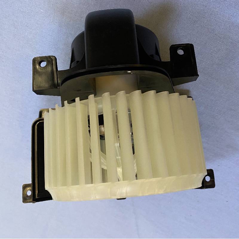 7L0820021Q Auto Air Conditioner Blower Motor VW TOUAREG jaoks